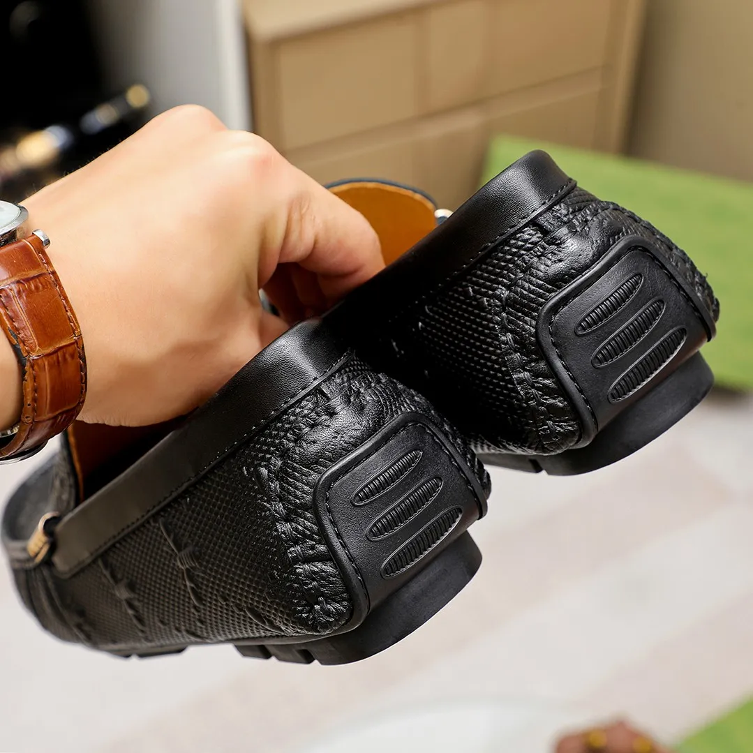 Men's shoes💰360💰🕷🕷️【 GUCCI 】Gucci's best-selling trendy men's casual slip-on shoes 🇨🇳Official website original 1:1 mold 💯Original quality, fine workmanship ☘Fashionable and versatile, perfect shape, comfortable on the feet 🍓Trendy men's recommended model, imported cowhide on the top layer 🎋High-quality pigskin lining, rubber wear-resistant and non-slip outsole, high-end atmosphere, worth owning 🍉Optional 38-44